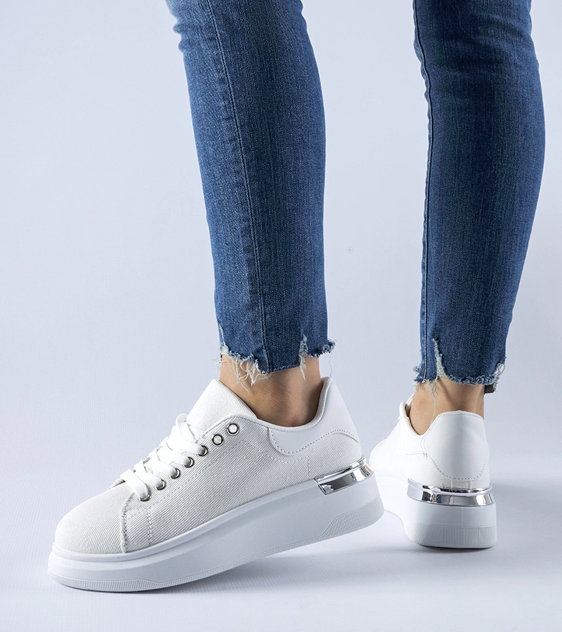 Bílé tenisky na platformě Scuderlando