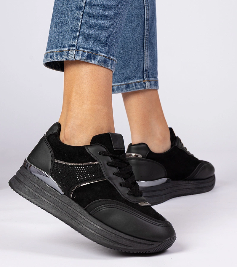 Černé dámské tenisky na platformě s kamínky Julianna