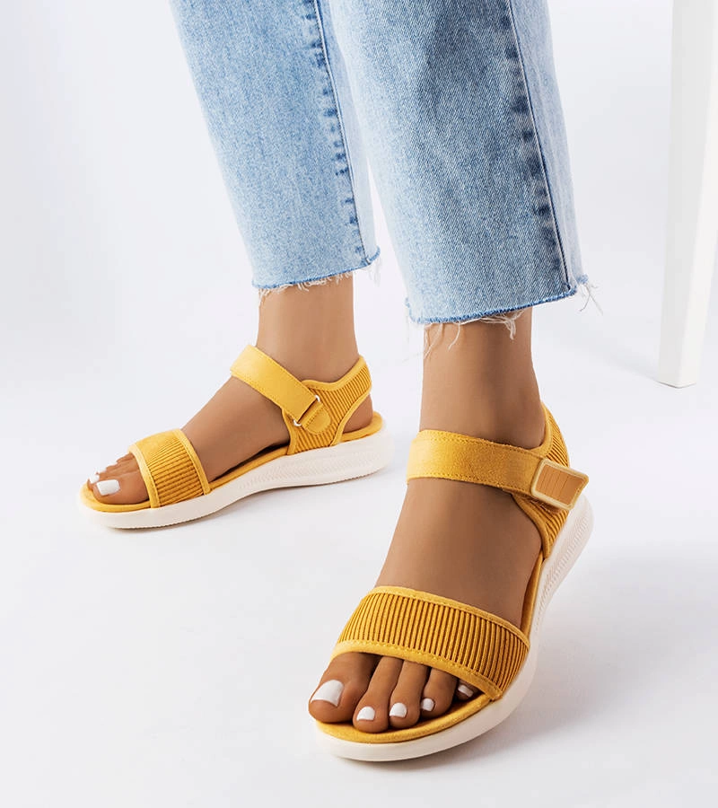 Žluté sportovní sandály Bériault