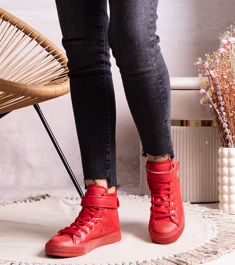 Cervene vysoké tenisky z eco kůže Bonbonita.