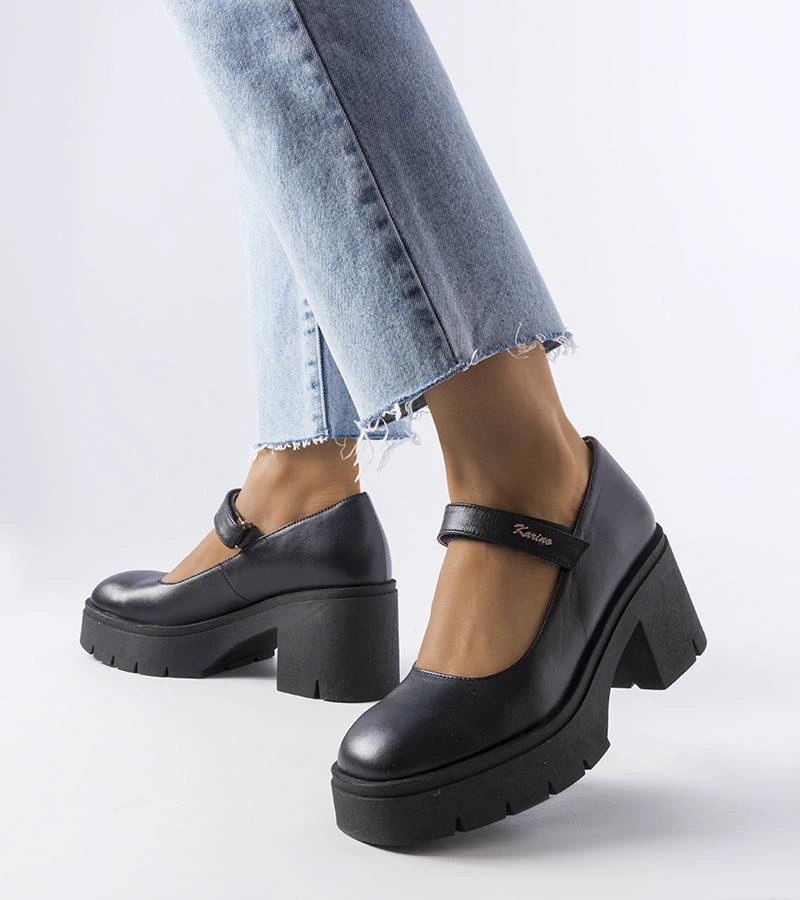 Černé kožené lodičky na jehlovém podpatku Karino