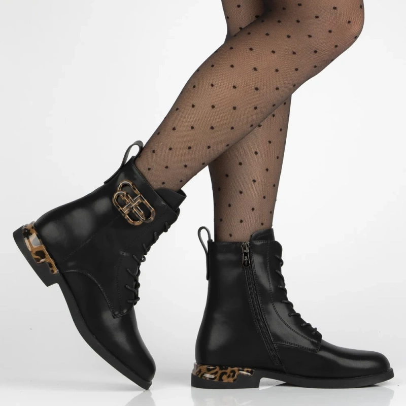 Černé kotníkové boty z přírodní kůže zdobené leopardím vzorem Ricka