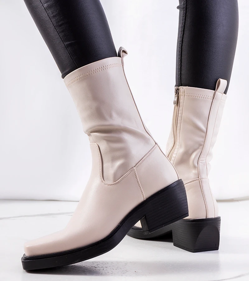 Béžové boty podpatky Marisa