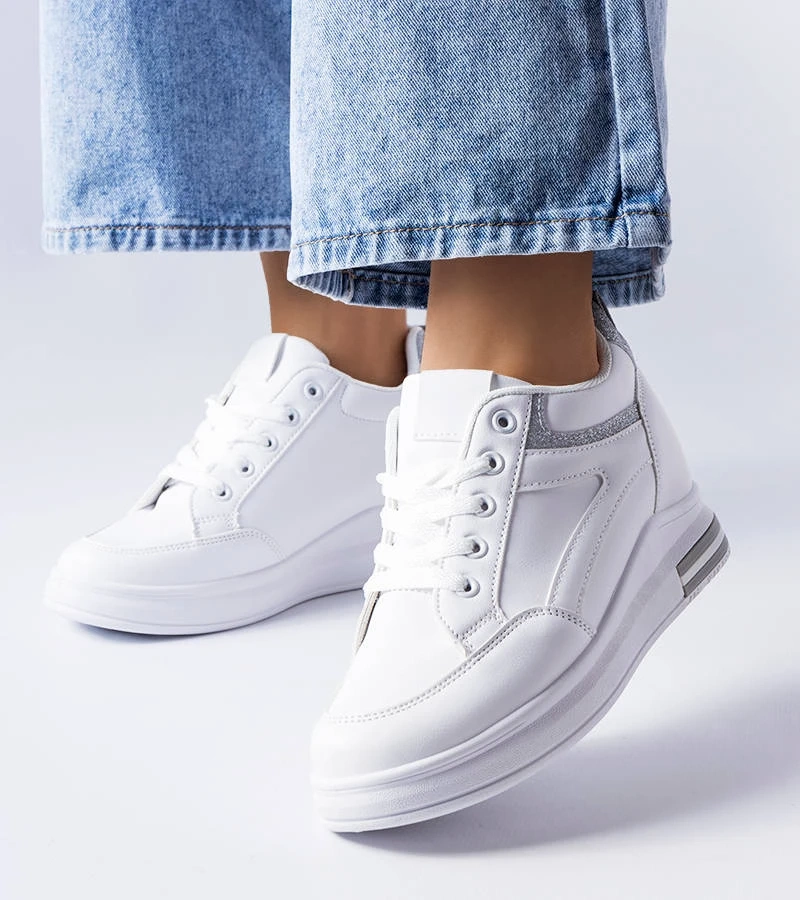 Bílé tenisky s třpytivými vložkami Bonevil