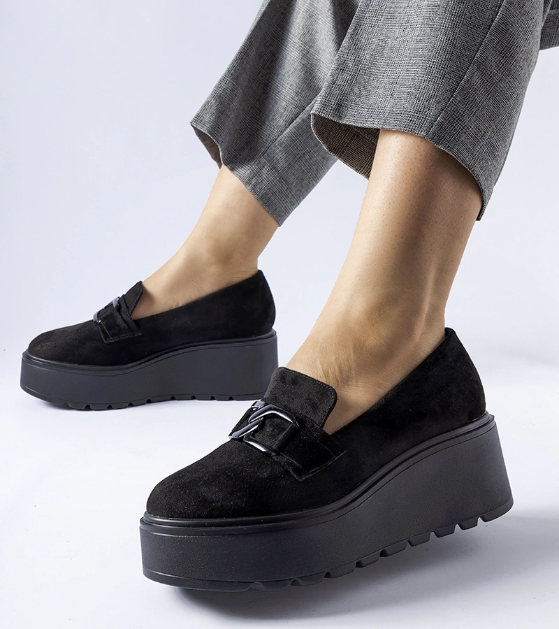 Černé mokasíny na platformě Medical