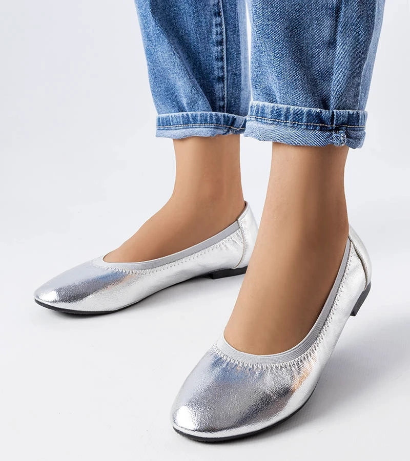 Stříbrné metalické baleríny Benson