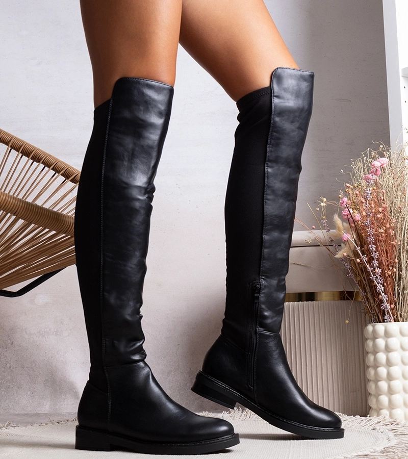 Dlouhé černé kozačky z eco kůže Polmapina