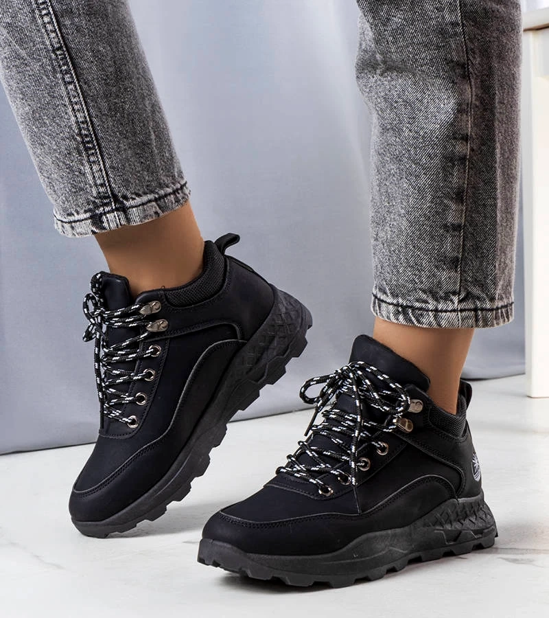 Černé zateplené dámské trapery Durani