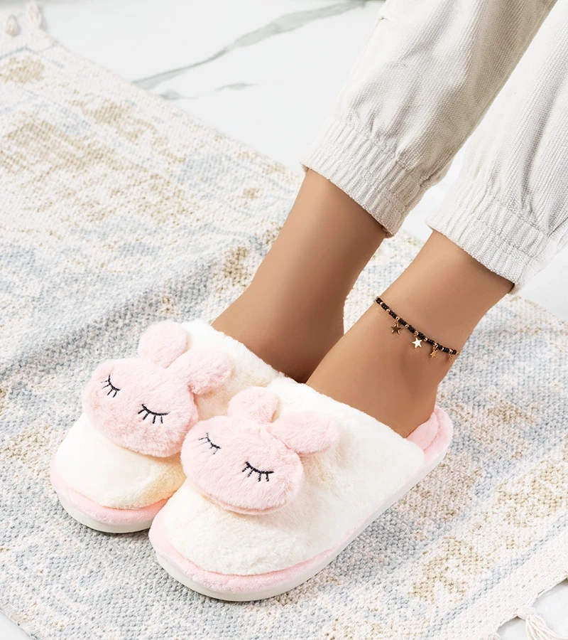 Růžové pantofle s králíčkem