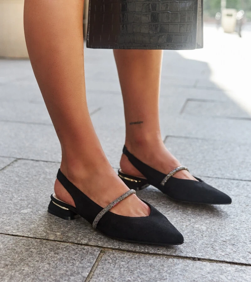 Černé baleríny s koženou stélkou Morcosa