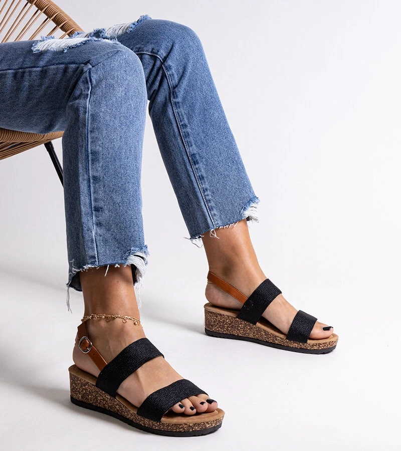 Černé sandály na korkové platformě Firdosa