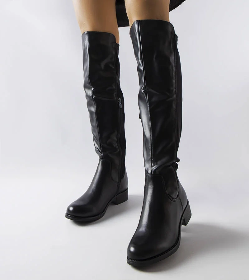 Černé boty z ekokůže od Muijsi