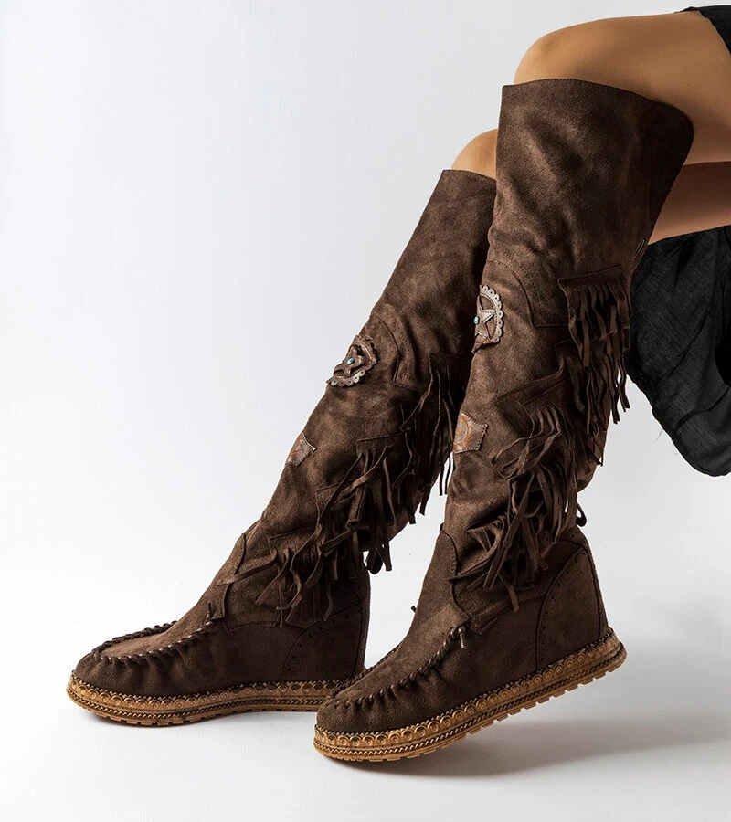 Hnědé boty Cascia na podpatcích