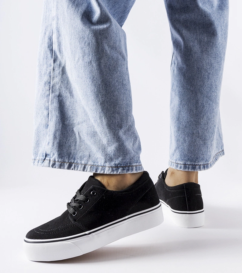 Černé tenisky z eko semiše Abboud