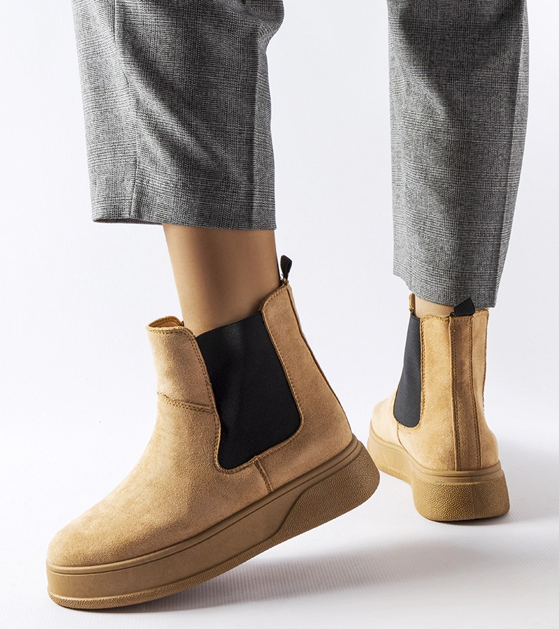 Tmavě béžové botky na platformě Benilde