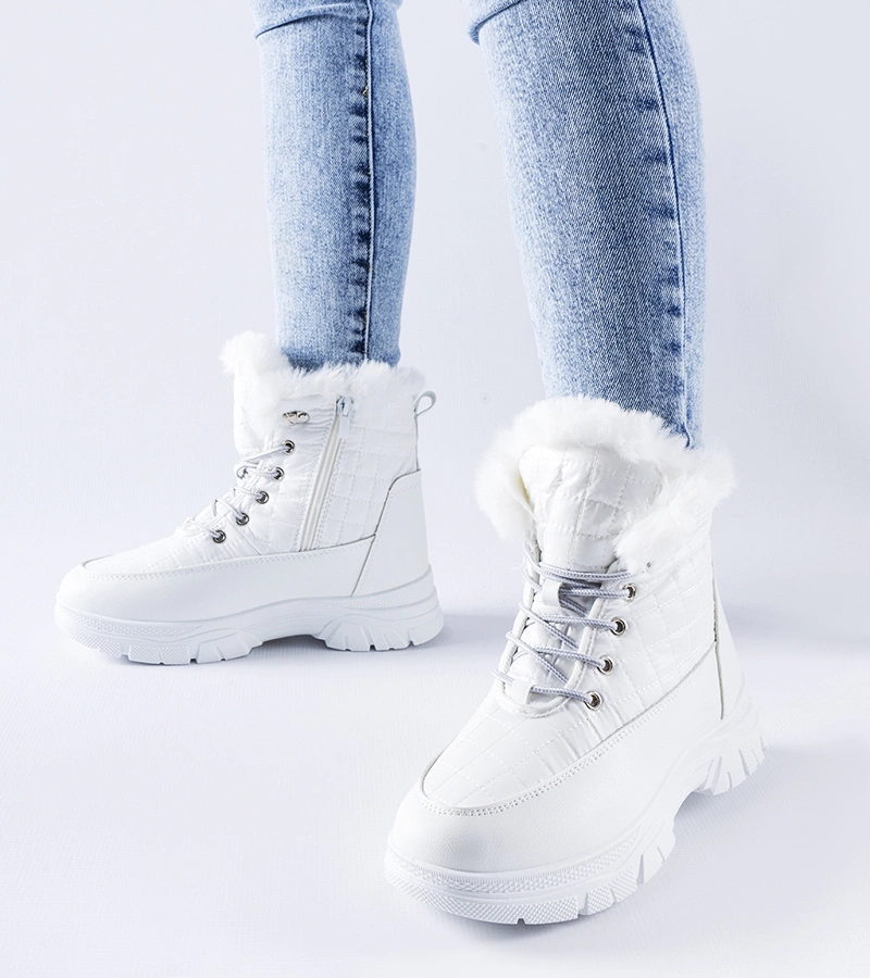 Bílé zateplené sněhule na platformě Dwayn