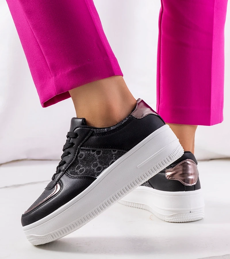 Černé dámské tenisky Luzia