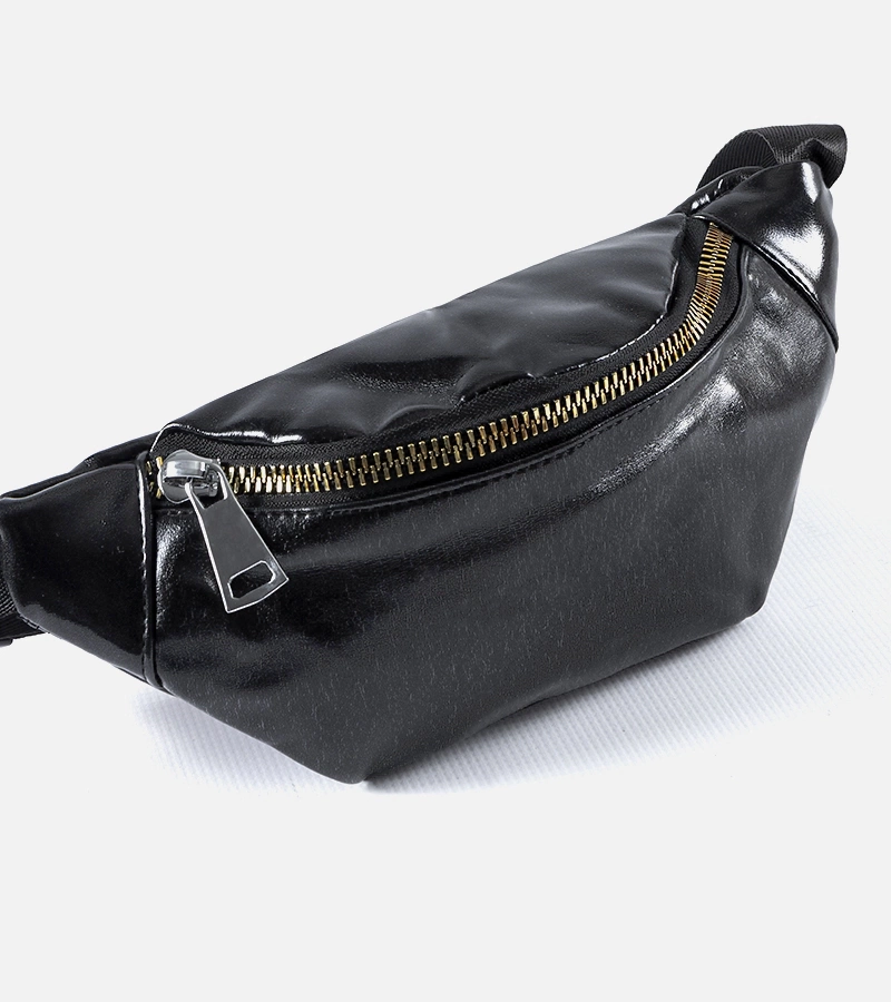 Černá lakovaná taštička Melville