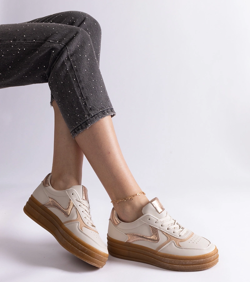 Béžové tenisky na gumové podrážce Quica