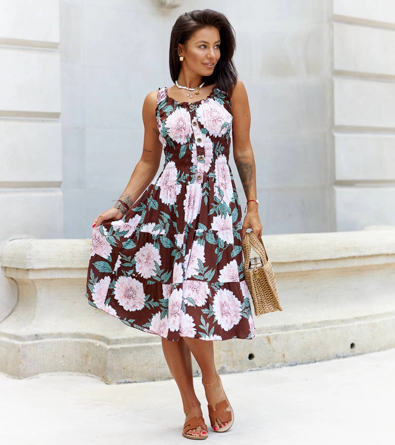 Hnědé květinové šaty od Coraline