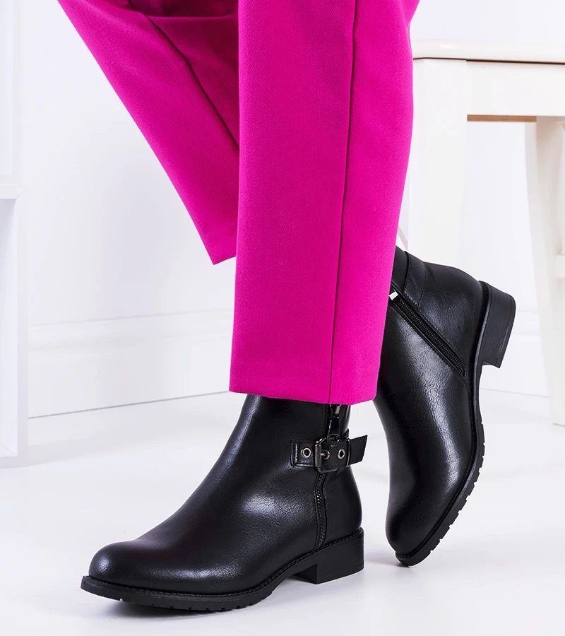 Černá klasika boty Manila