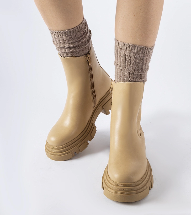 Béžové botky s gumovou vložkou D'Isola