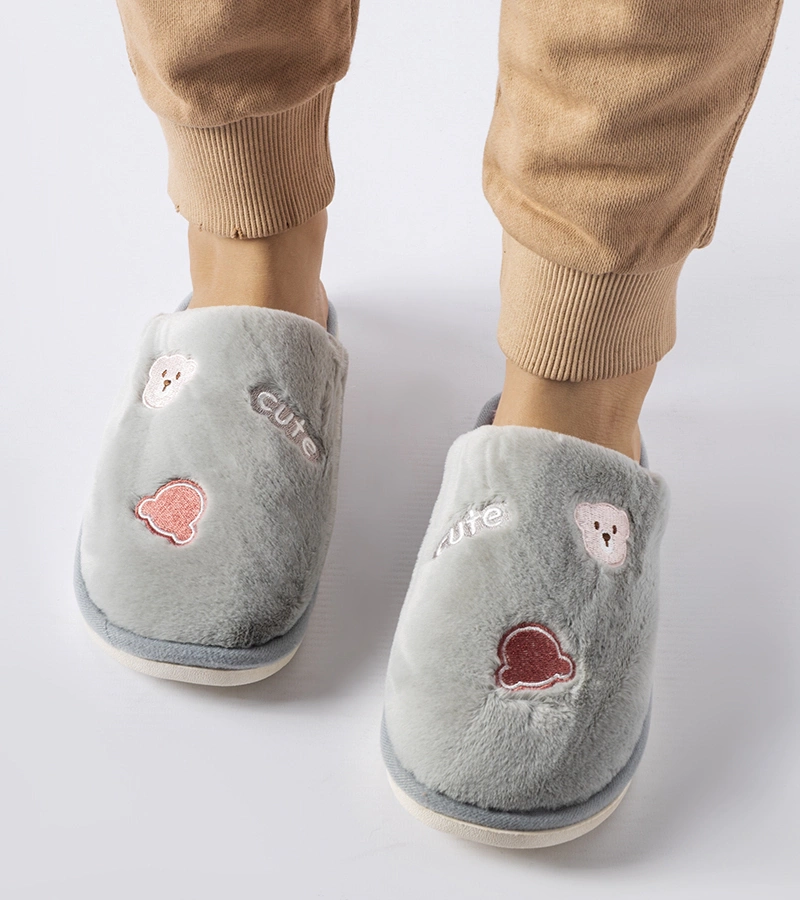 Šedé teplé pantofle s medvídky Cute