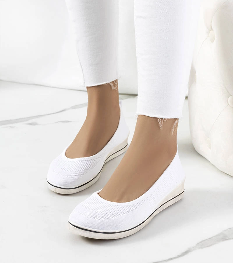 Bílé tenisky Loane na podpatcích