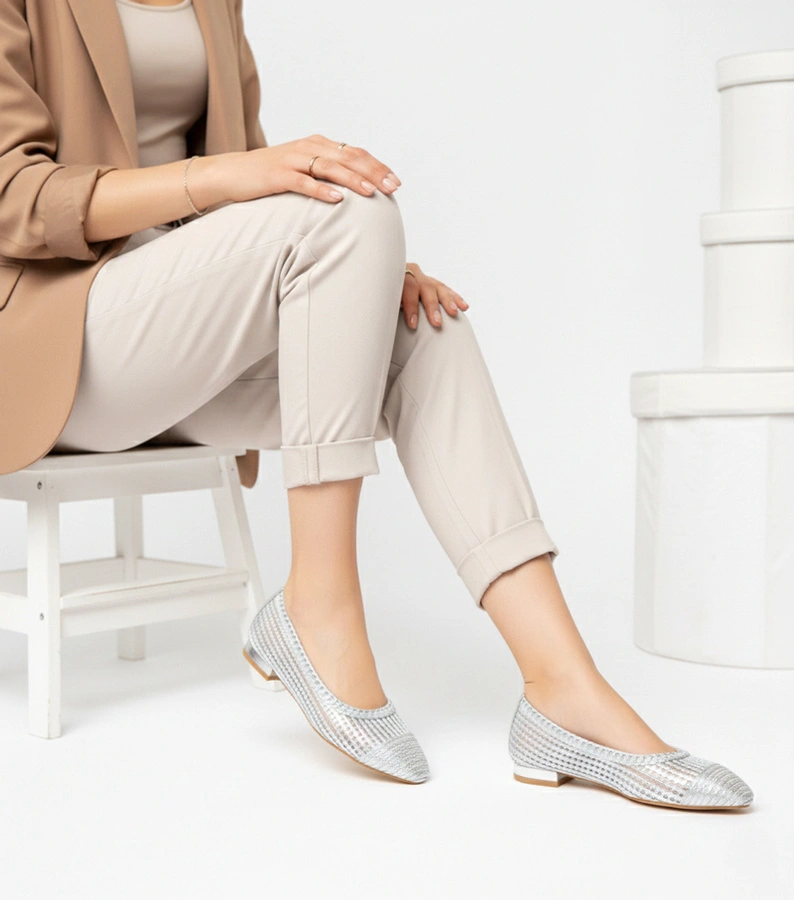 Černé krajkové baleríny s otevřenou patou Eve