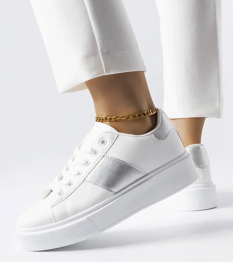 Bílé tenisky se stříbrným páskem Aurélie