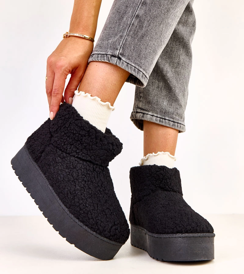 Černé sněhule s beránkovou kožešinou Lasso