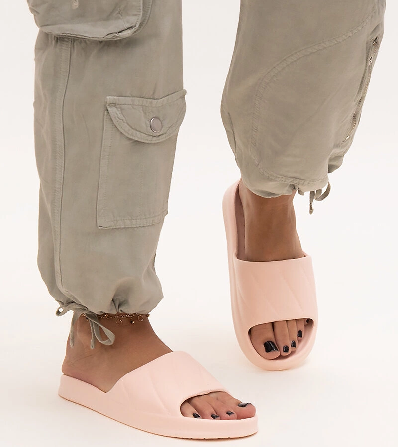 Růžové pěnové pantofle Primula