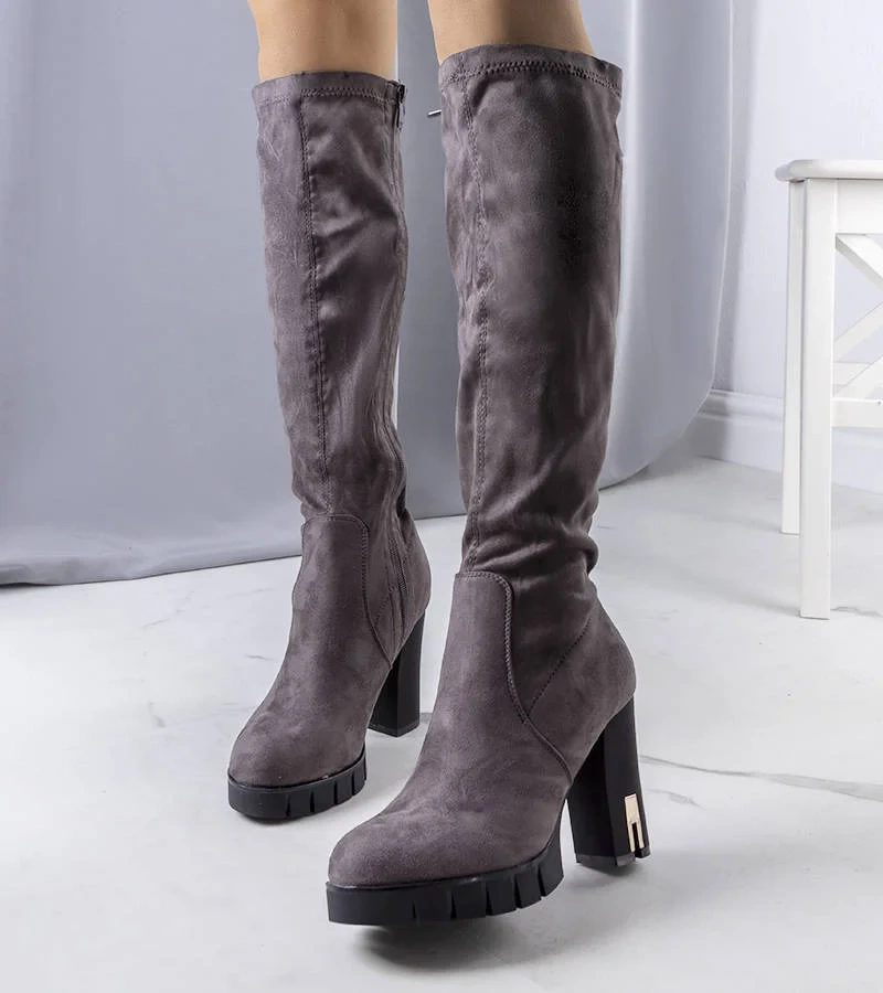 Šedé zateplené boty s příspěvkem Clorin