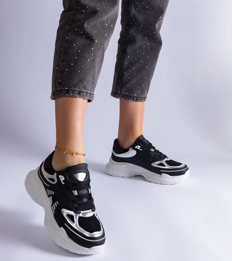 Dámské černé tenisky se stříbrnými prvky Gaytan