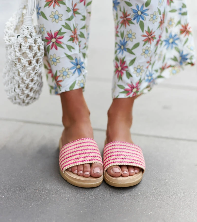 Růžové pletené žabky Capovalle