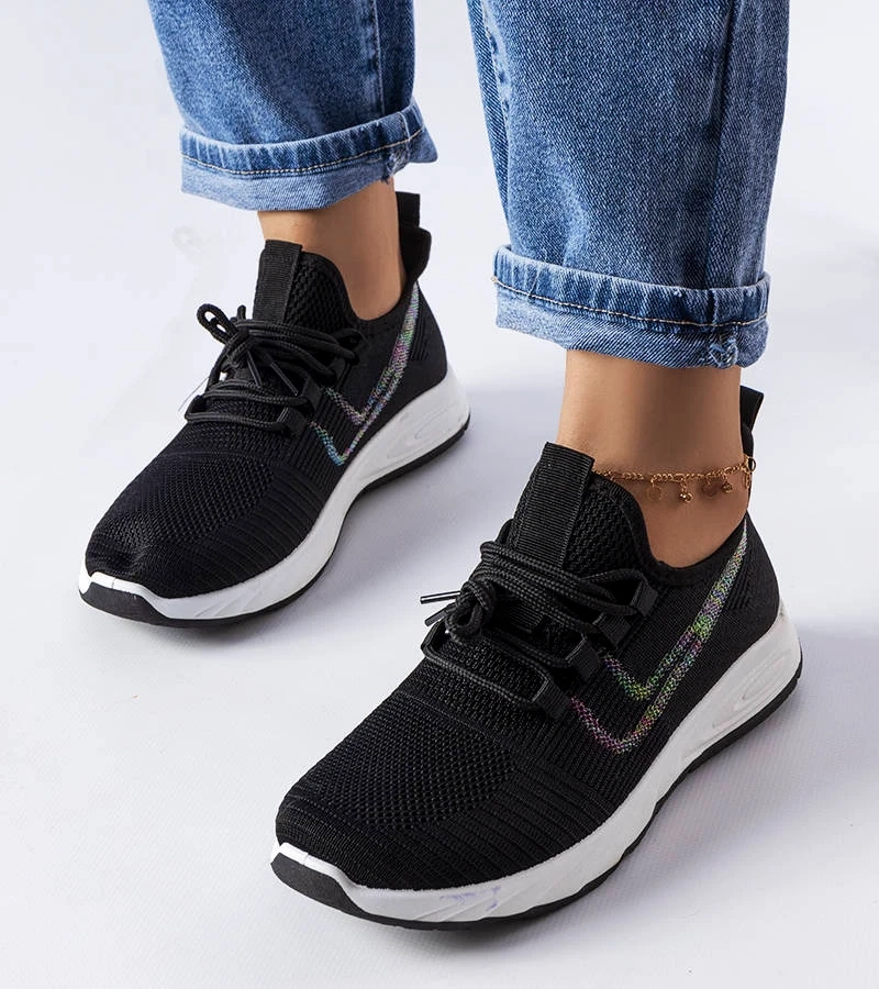 Černé látkové tenisky McKeylor