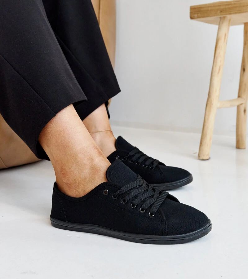 Klasické černé tenisky Ramira