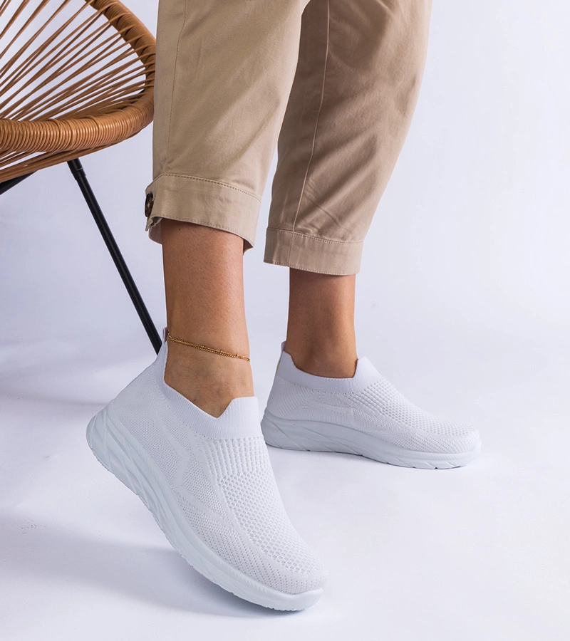 Bílé nazouvací sportovní tenisky Aquilina