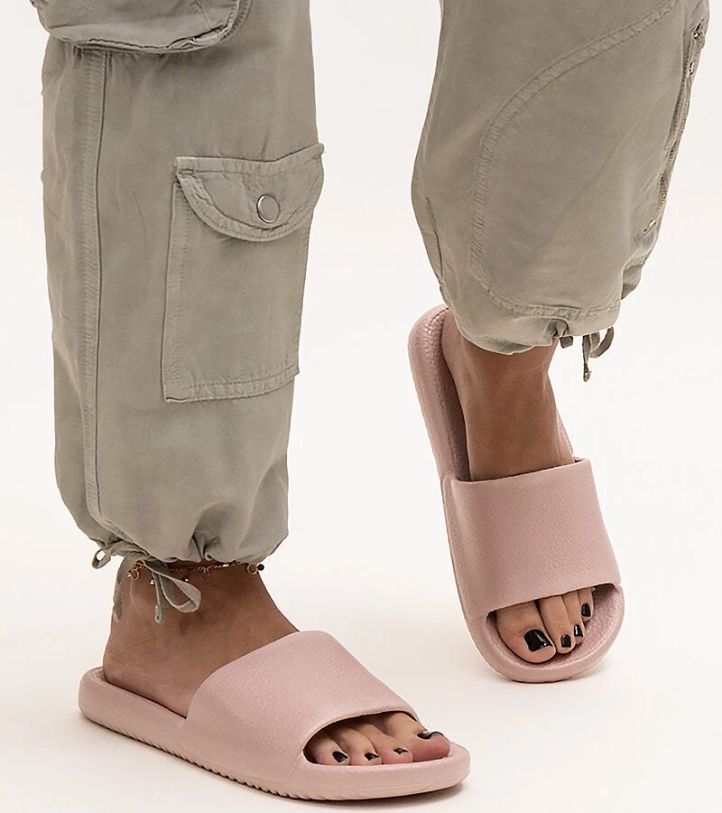 Růžové pěnové pantofle Primula