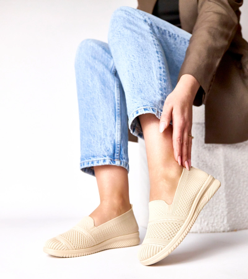 Béžové nazouvací látkové tenisky Noémie