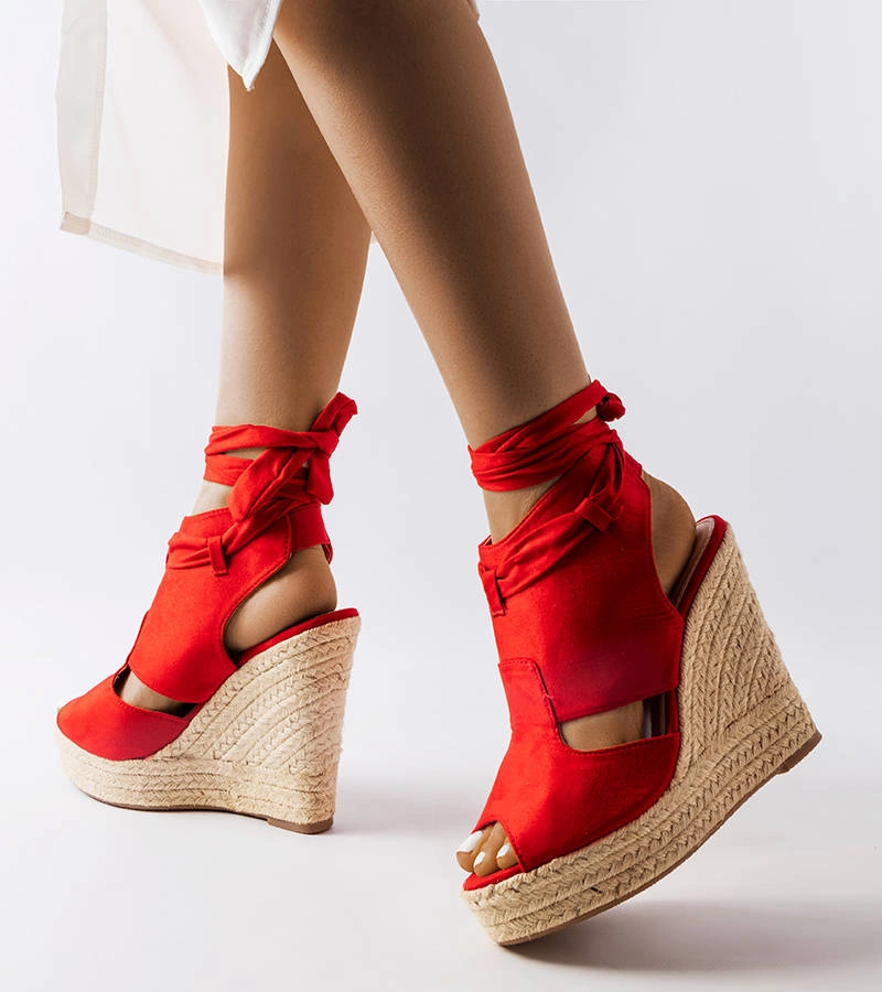 Červené sandály Baader na platformě