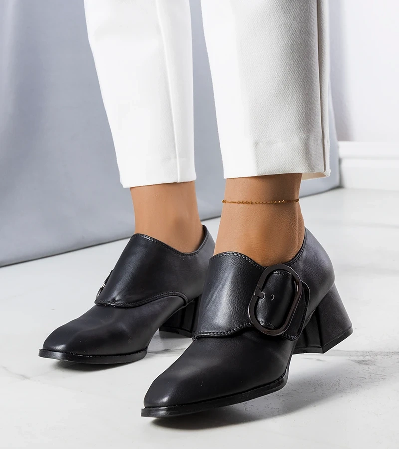 Černé lodičky na jehlovém podpatku Ailani