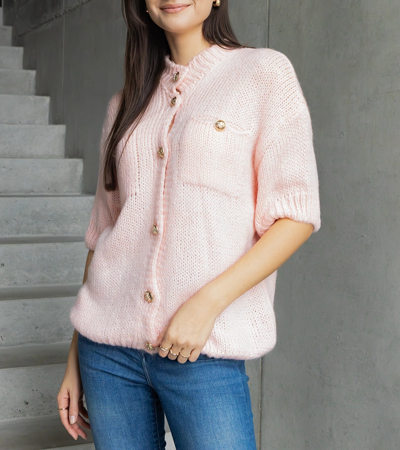 Dámský růžový svetr s krátkým rukávem ozdobné knoflíky Shela
