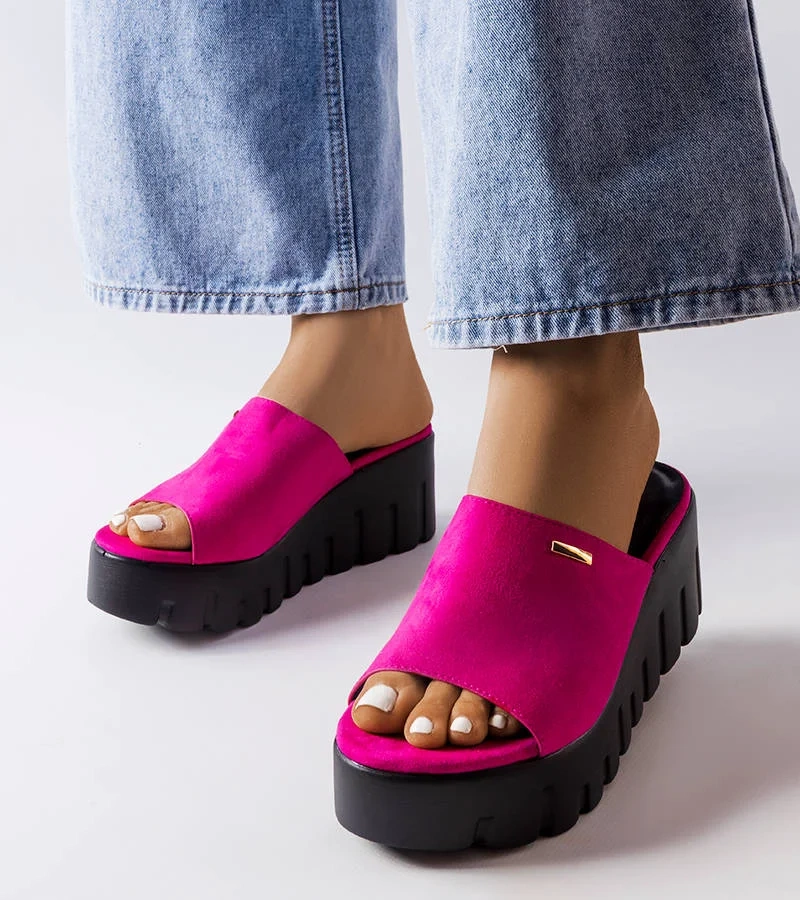 Růžové pevné žabky na podpatku Agnes