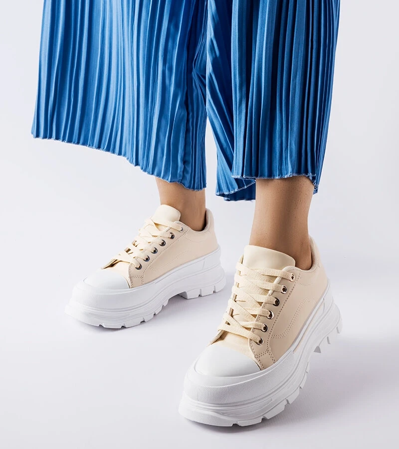 Béžové tenisky na vysoké platformě Kari