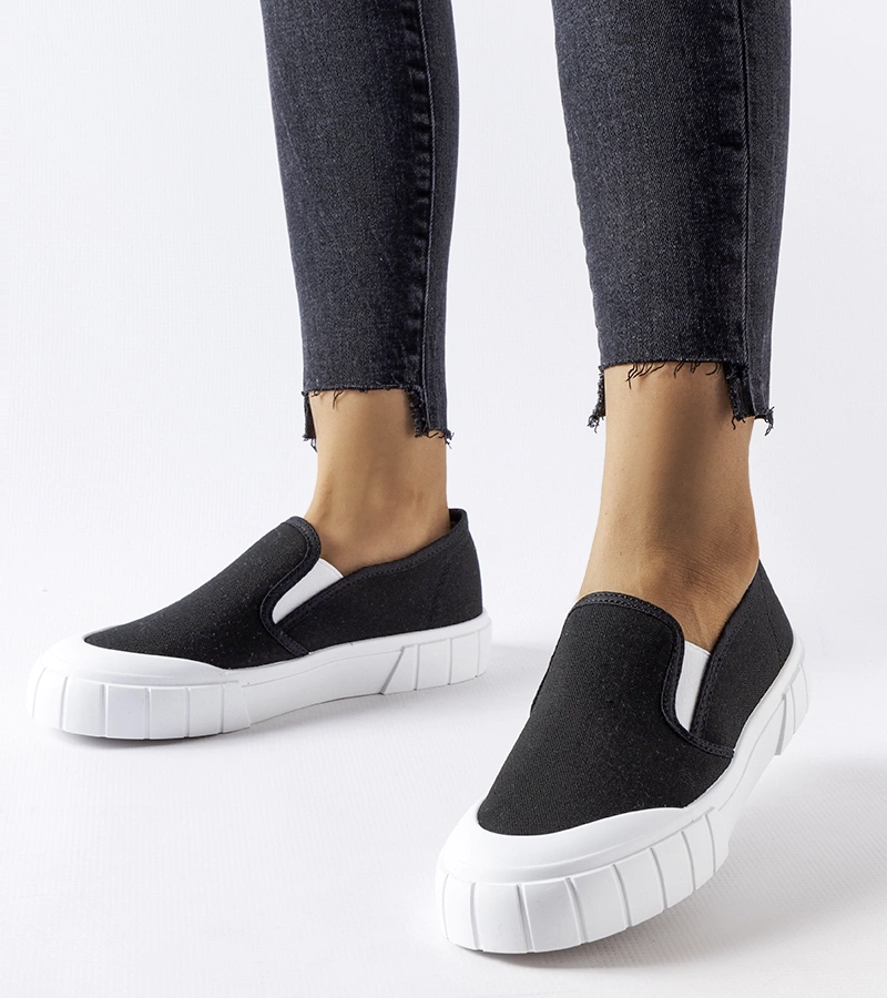 Černé slip-on tenisky Codiponte