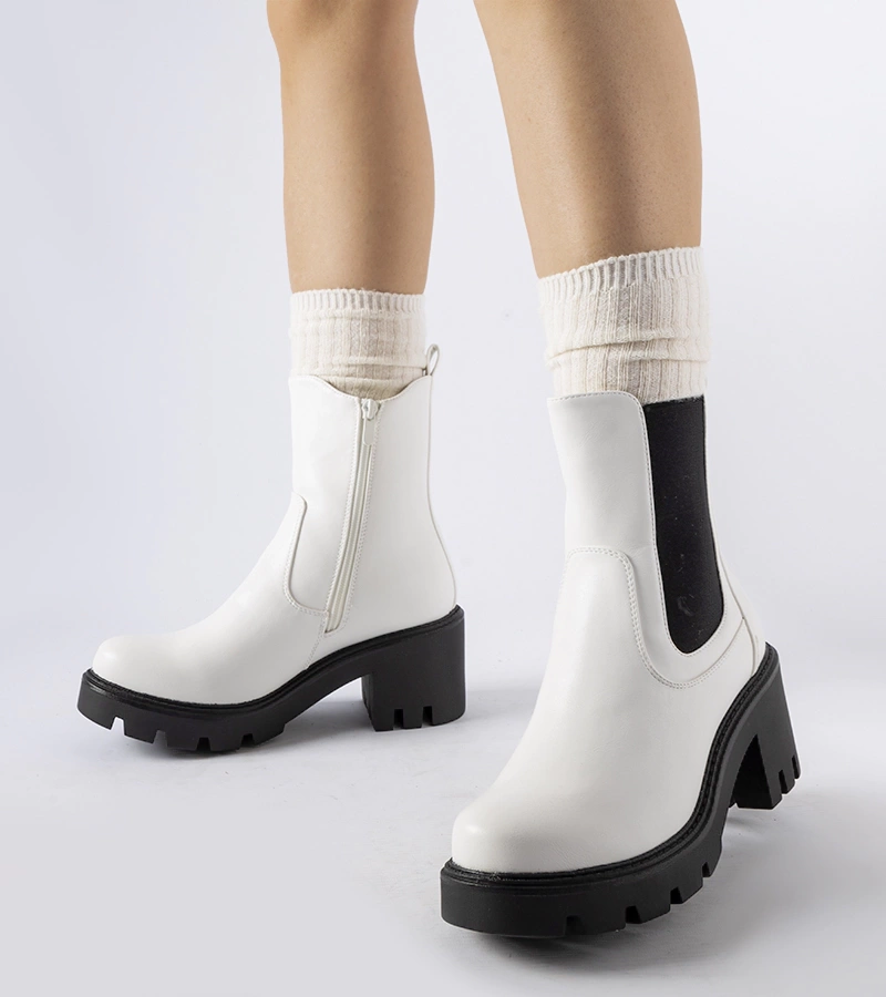 Bílé podšité kotníčkové boty na podpatku Hattiesburg