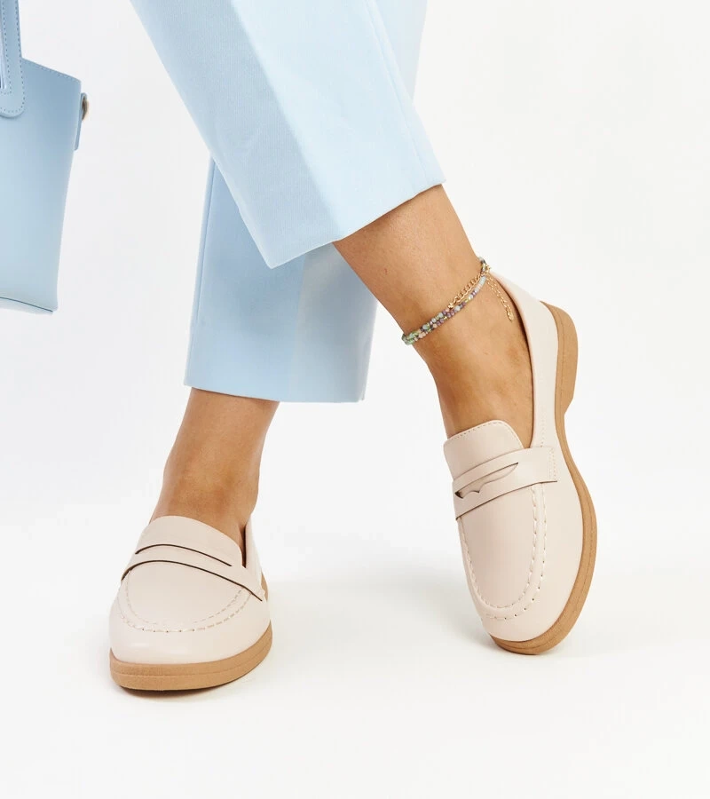 Světle béžové klasické mokasíny Nawrah