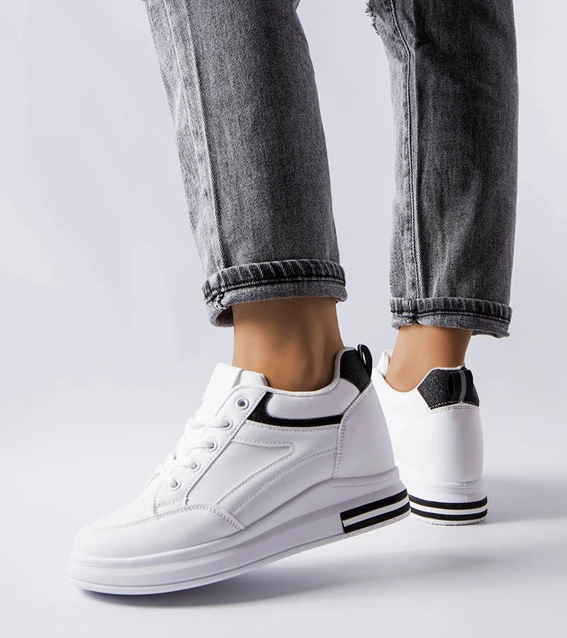 Bílé tenisky s třpytivými vložkami Bonevil