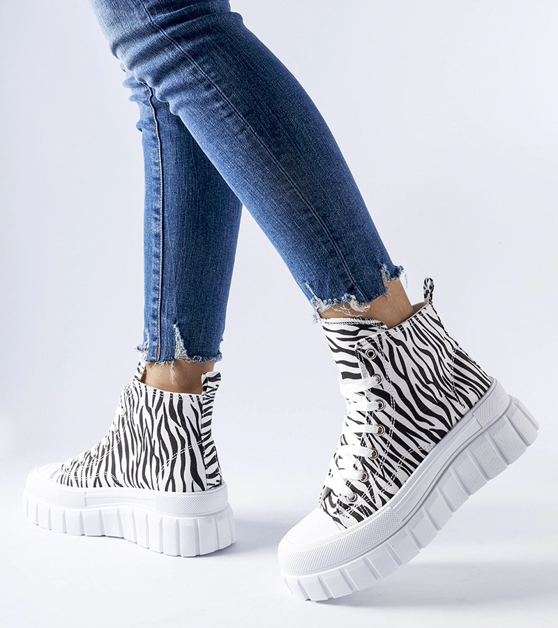 Vysoké tenisky na platformě se vzorem zebra Fiave